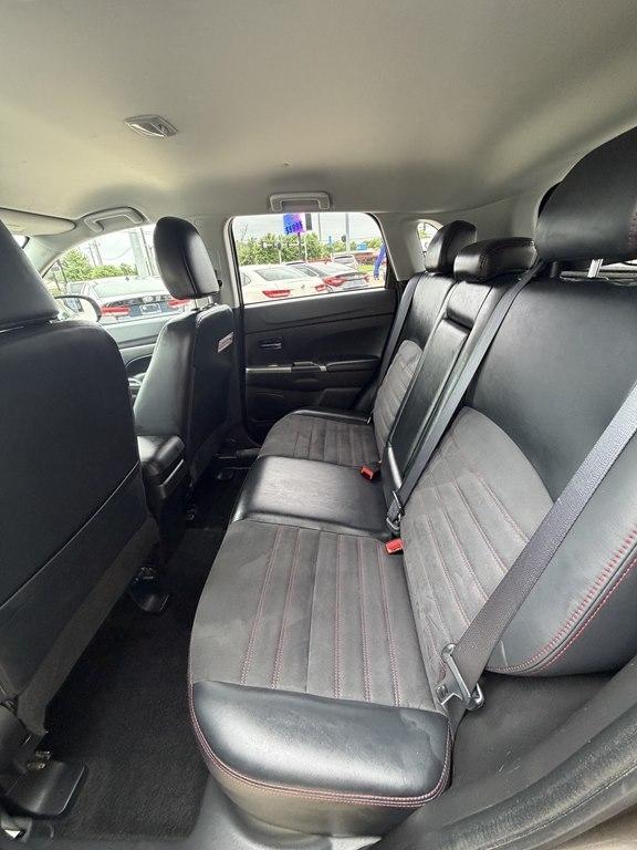 Mitsubishi Outlander Sport SE 2.4 AWC CVT 2018