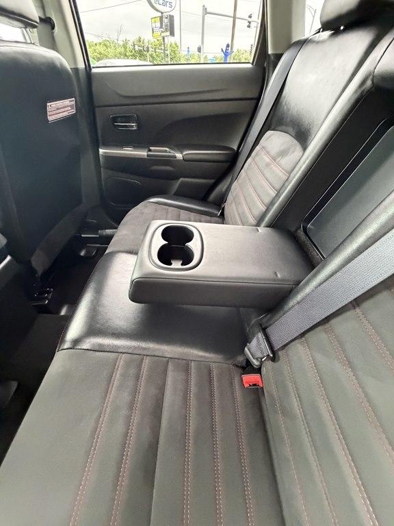 Mitsubishi Outlander Sport SE 2.4 AWC CVT 2018
