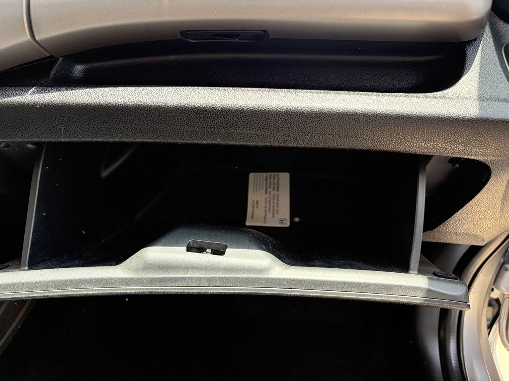 Honda Fit 5dr HB Auto Sport 2010
