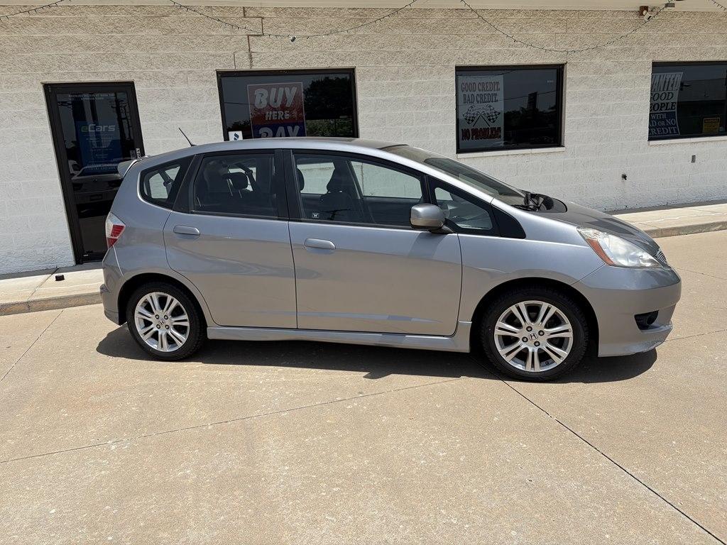 Honda Fit 5dr HB Auto Sport 2010