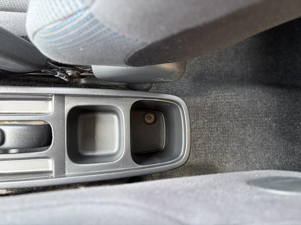 Honda Fit 5dr HB Auto Sport 2010