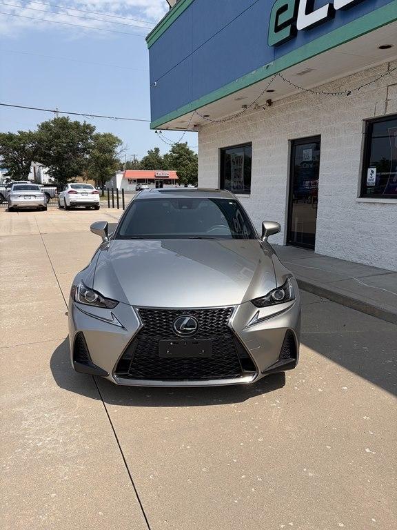 Lexus IS IS 300 RWD 2019