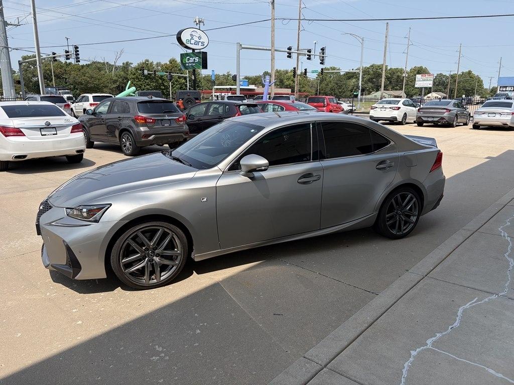 Lexus IS IS 300 RWD 2019