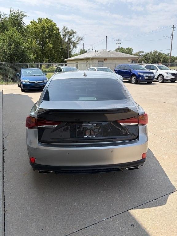 Lexus IS IS 300 RWD 2019