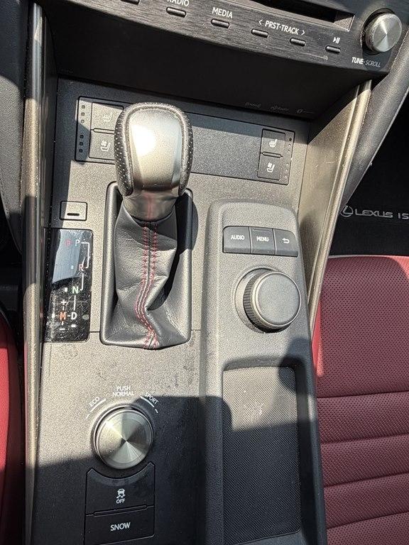 Lexus IS IS 300 RWD 2019