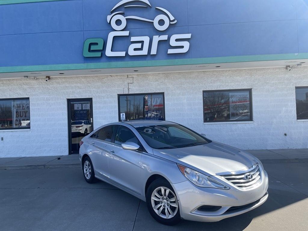 2011 Hyundai Sonata 4dr Sdn 2.4L Man GLS