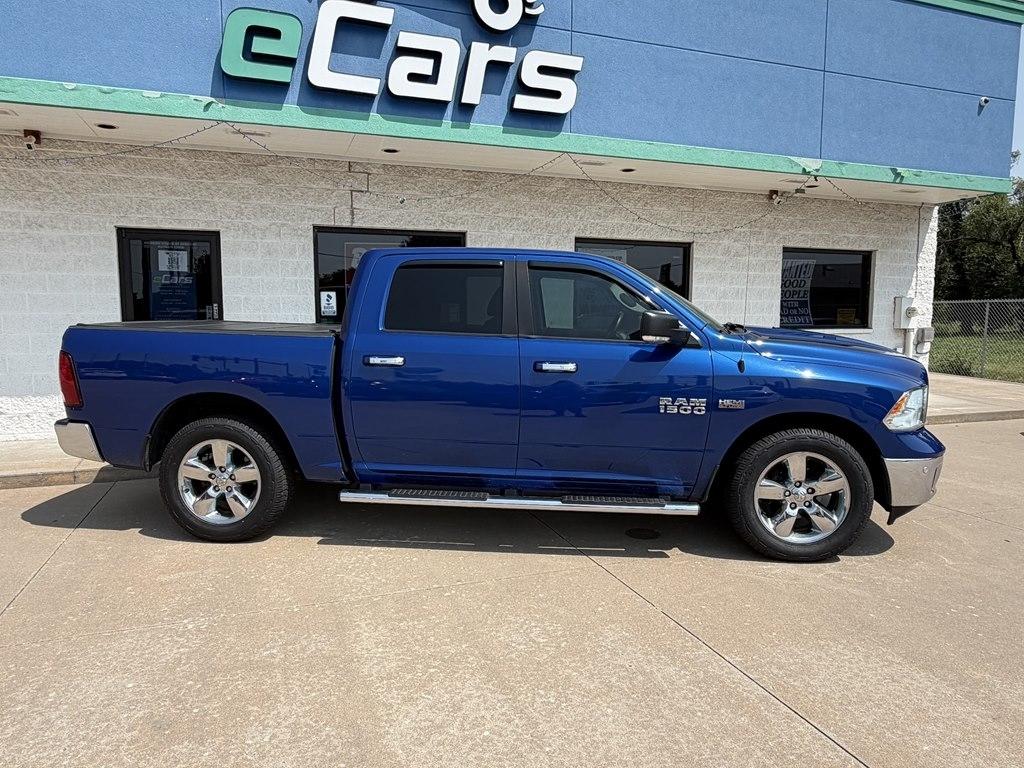RAM 1500 2WD Crew Cab 140.5" Big Horn 2016