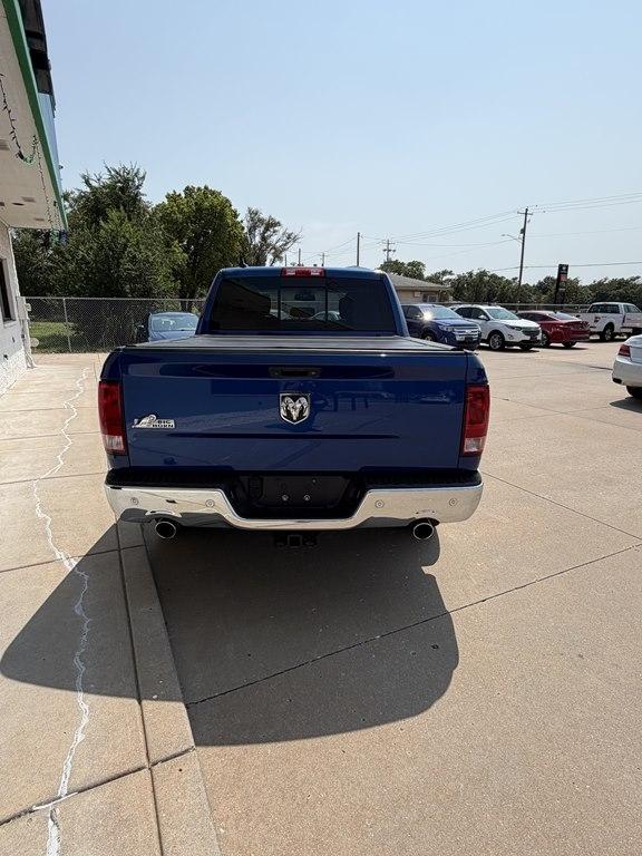 RAM 1500 2WD Crew Cab 140.5" Big Horn 2016