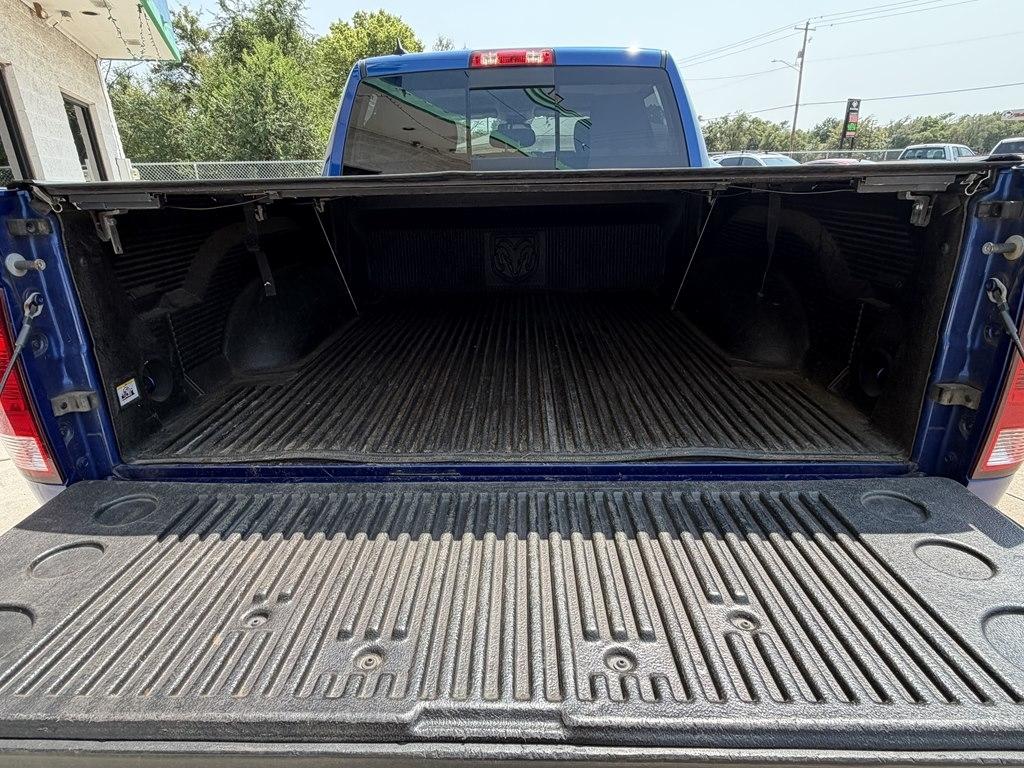 RAM 1500 2WD Crew Cab 140.5" Big Horn 2016