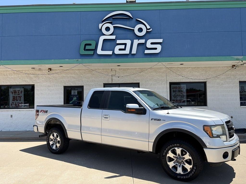 2014 Ford F-150 4WD SuperCab 163" XL
