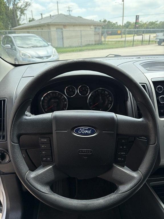 Ford Edge 4dr SE FWD 2010