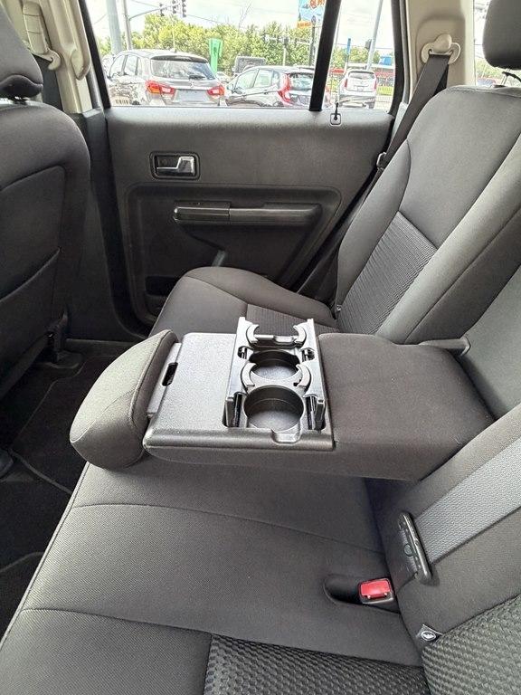 Ford Edge 4dr SE FWD 2010