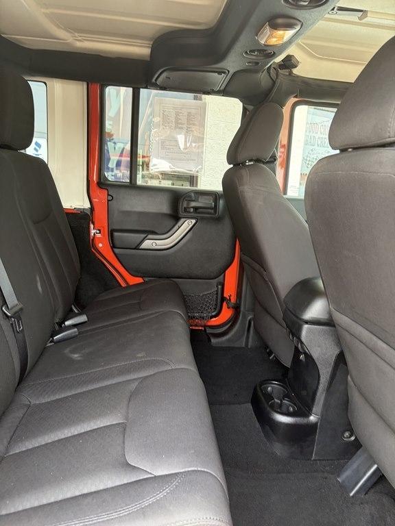 Jeep Wrangler Unlimited 4WD 4dr Sport 2015