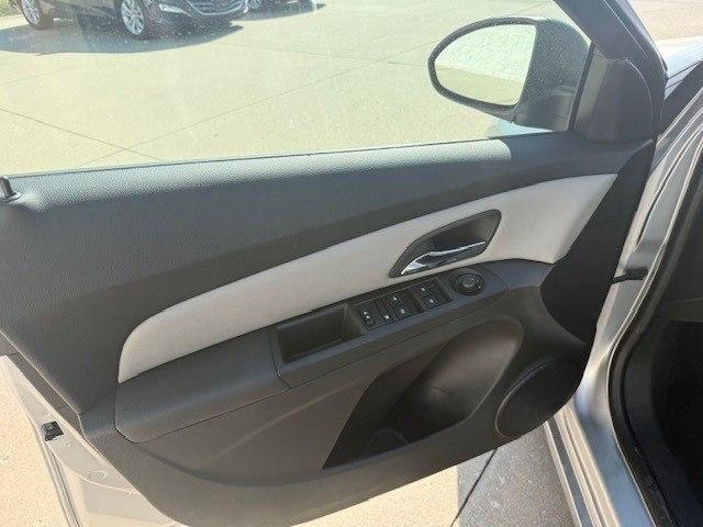 Chevrolet Cruze 4dr Sdn Auto LS 2015