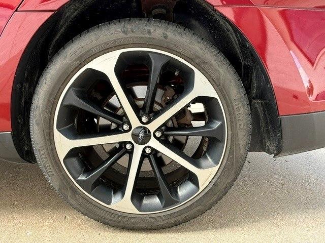Ford Taurus 4dr Sdn SEL FWD 2016