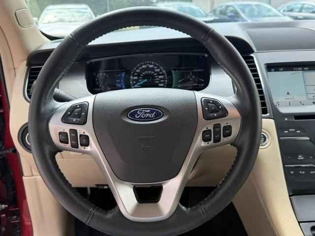 Ford Taurus 4dr Sdn SEL FWD 2016