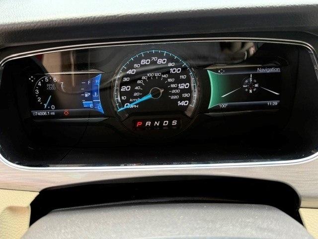 Ford Taurus 4dr Sdn SEL FWD 2016