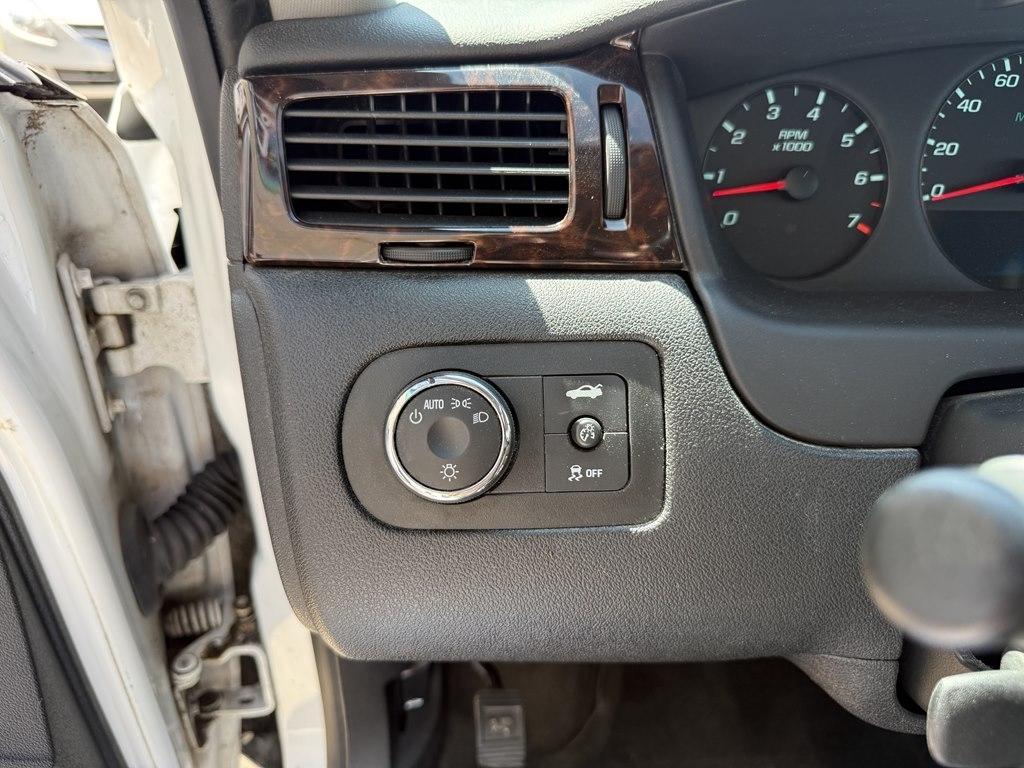 Chevrolet Impala 4dr Sdn LS Fleet 2012