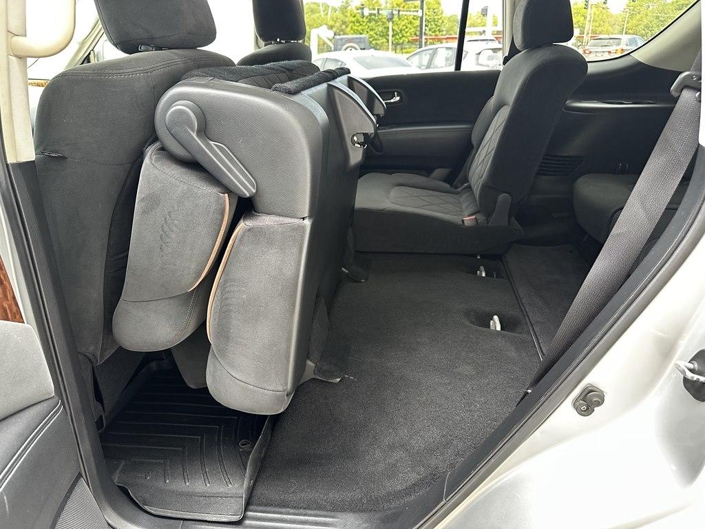Nissan Armada 4x2 SV 2018