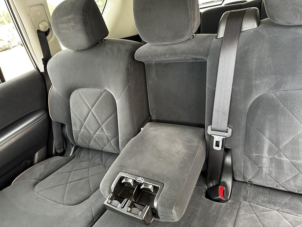 Nissan Armada 4x2 SV 2018