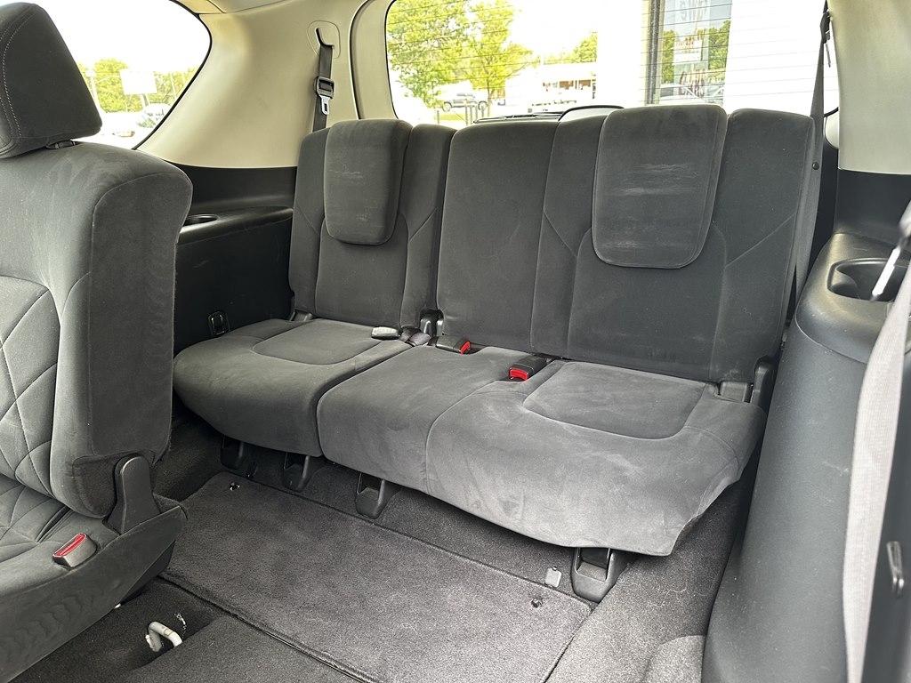 Nissan Armada 4x2 SV 2018