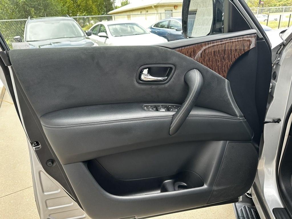 Nissan Armada 4x2 SV 2018