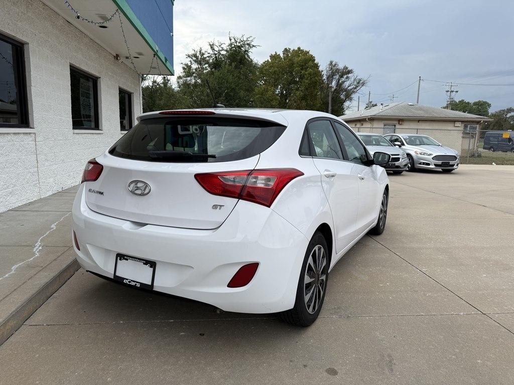 Hyundai Elantra GT 5dr HB Auto 2016
