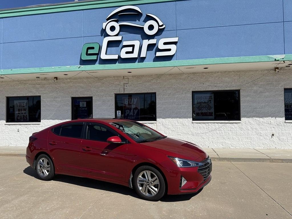 Hyundai Elantra Value Edition IVT 2020