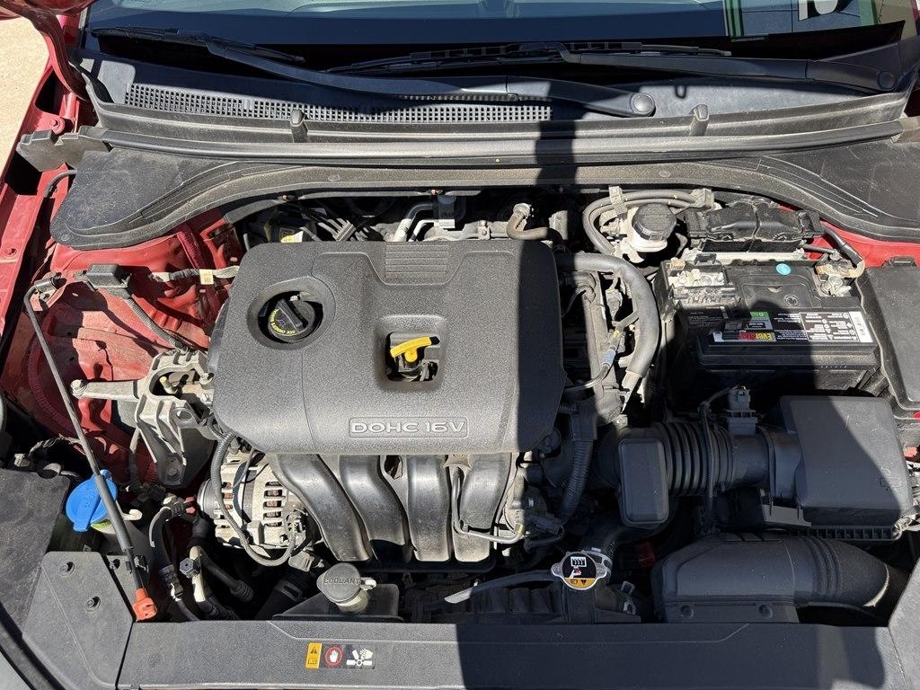 Hyundai Elantra Value Edition IVT 2020
