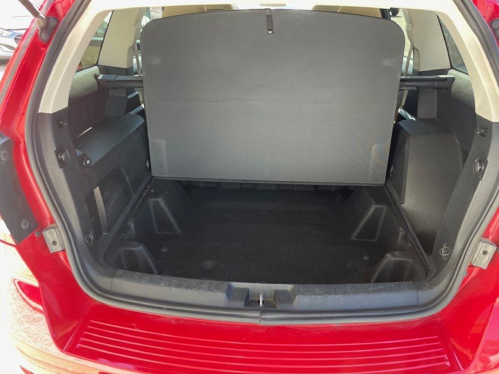 Dodge Journey FWD 4dr SXT 2012