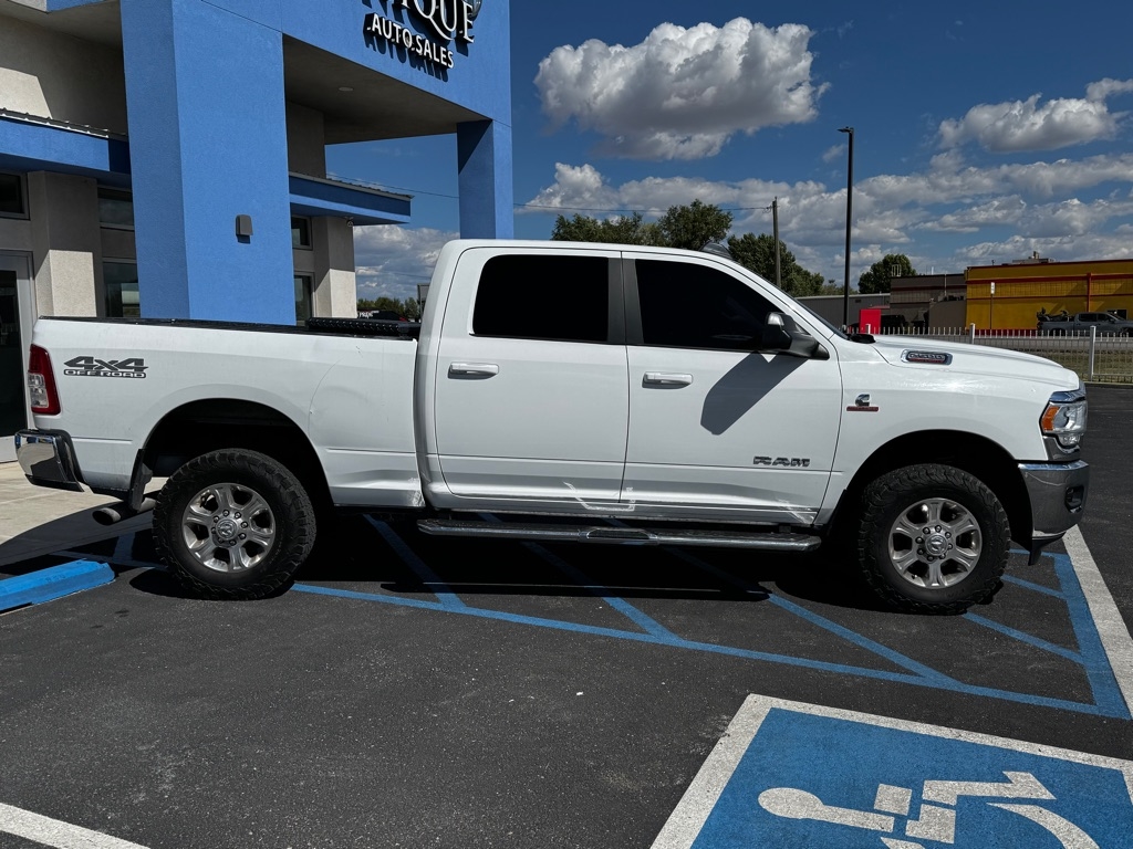 2020 Ram 2500 Tradesman photo 2