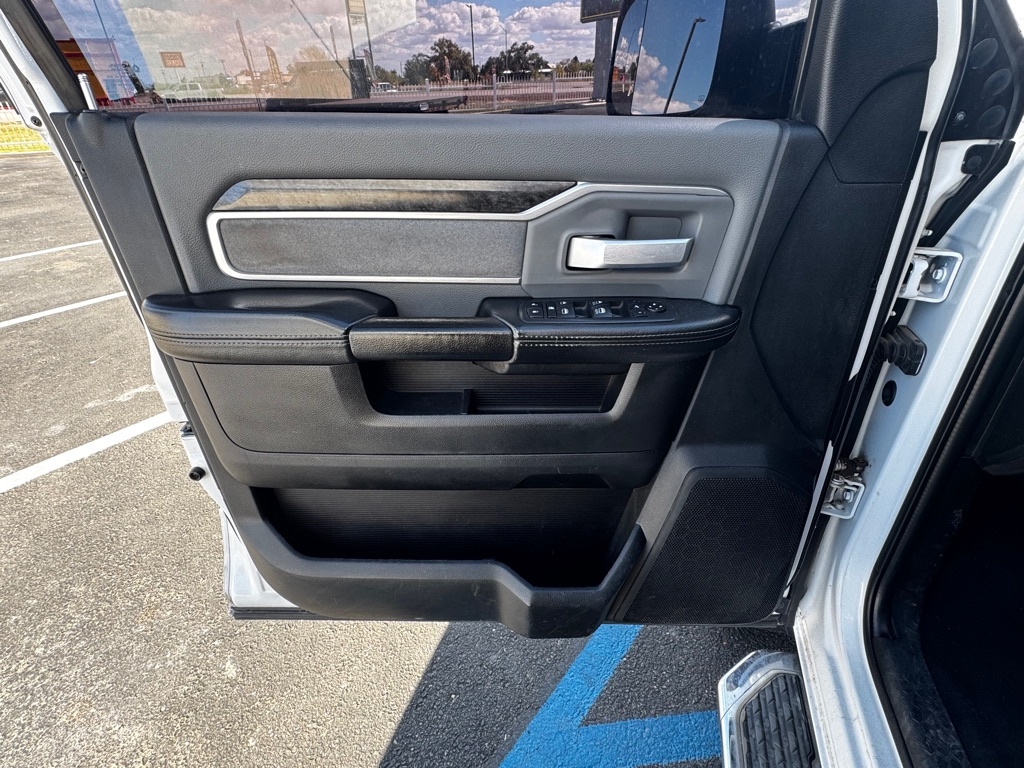 2020 Ram 2500 Tradesman photo 15