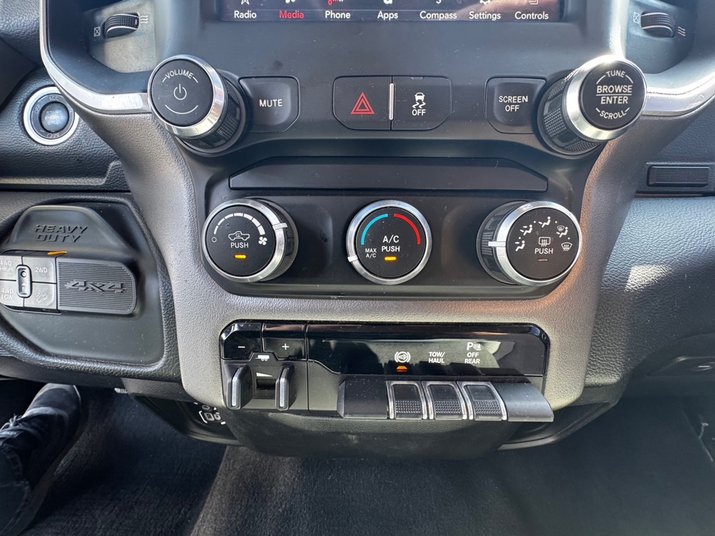 2020 Ram 2500 Tradesman photo 24