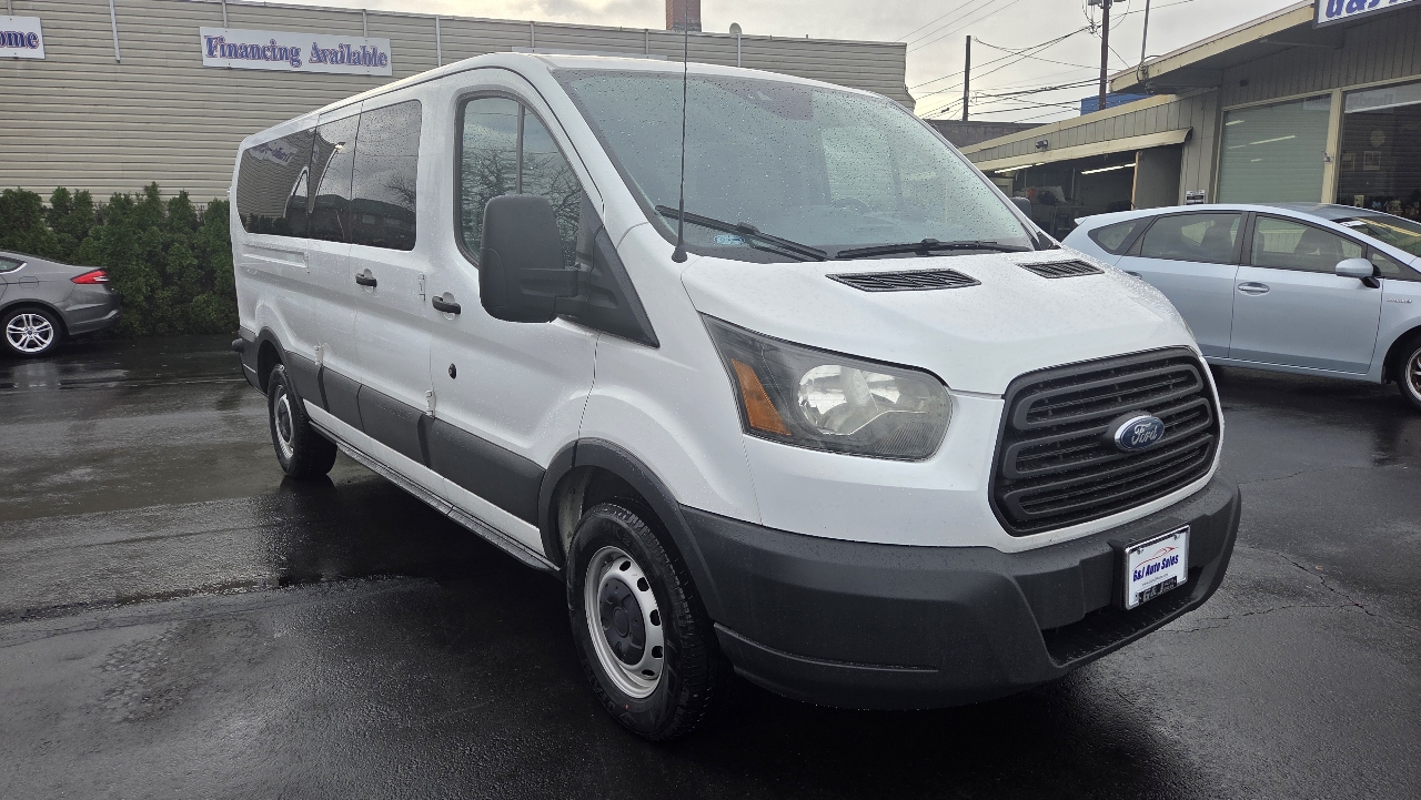 2016 Ford Transit XL photo 4