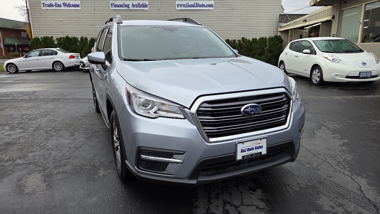 2022 Subaru Ascent Premium photo 3