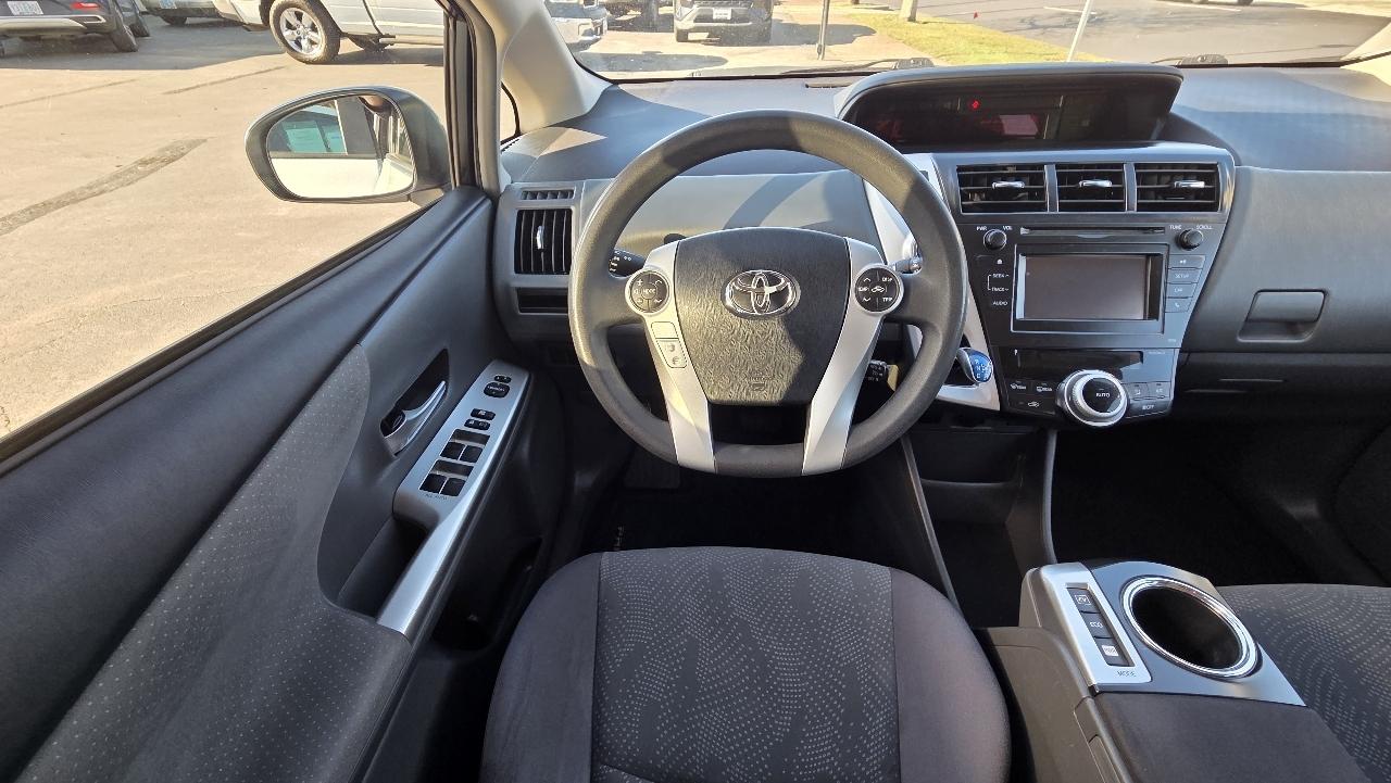 Toyota Prius V Two 2014