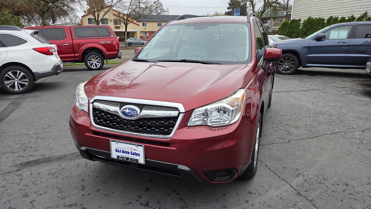 2015 Subaru Forester 2.5i Premium photo 2