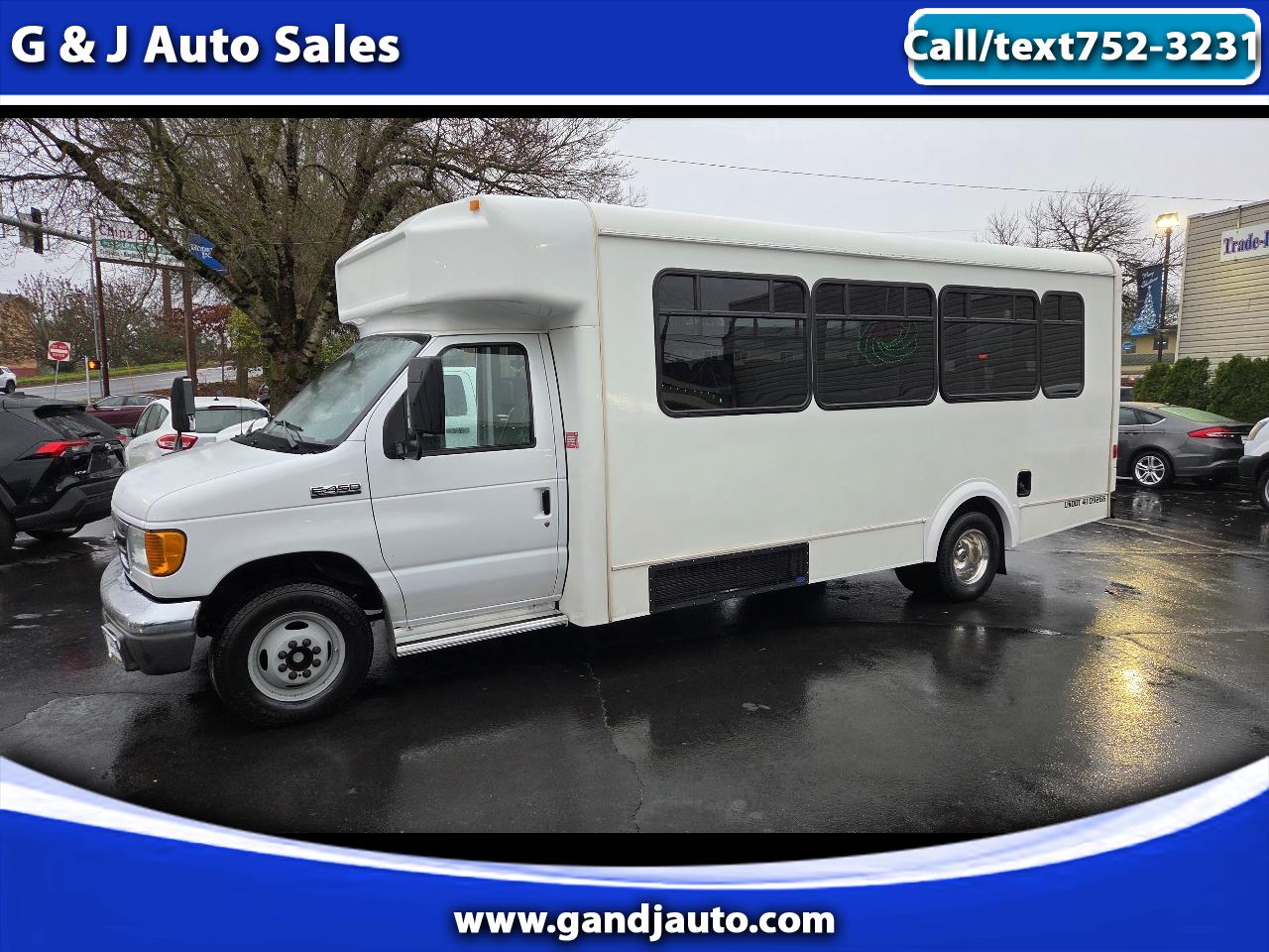 2007 Ford E450 Super Duty 