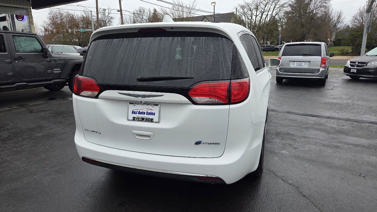 Chrysler Pacifica Hybrid Touring Plus FWD 2017