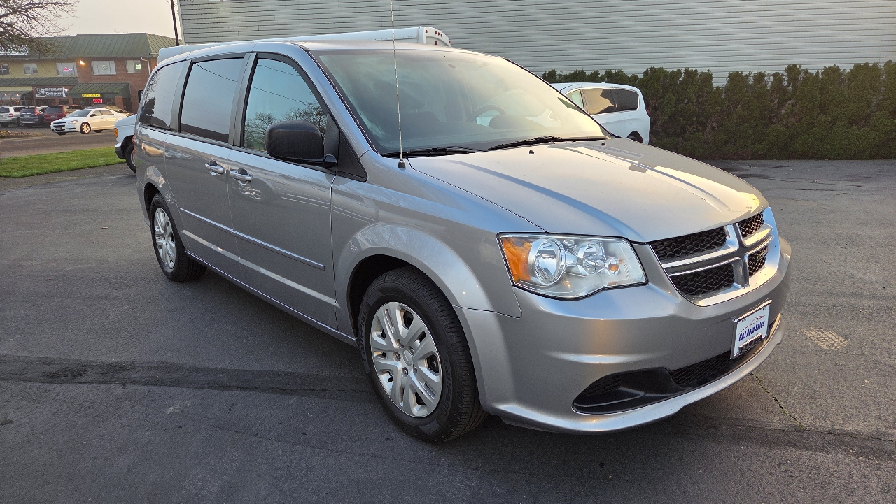 Dodge Grand Caravan SE 2017