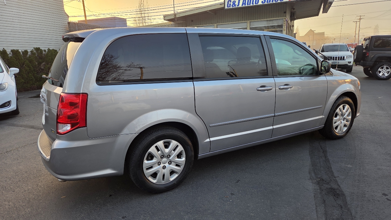 Dodge Grand Caravan SE 2017