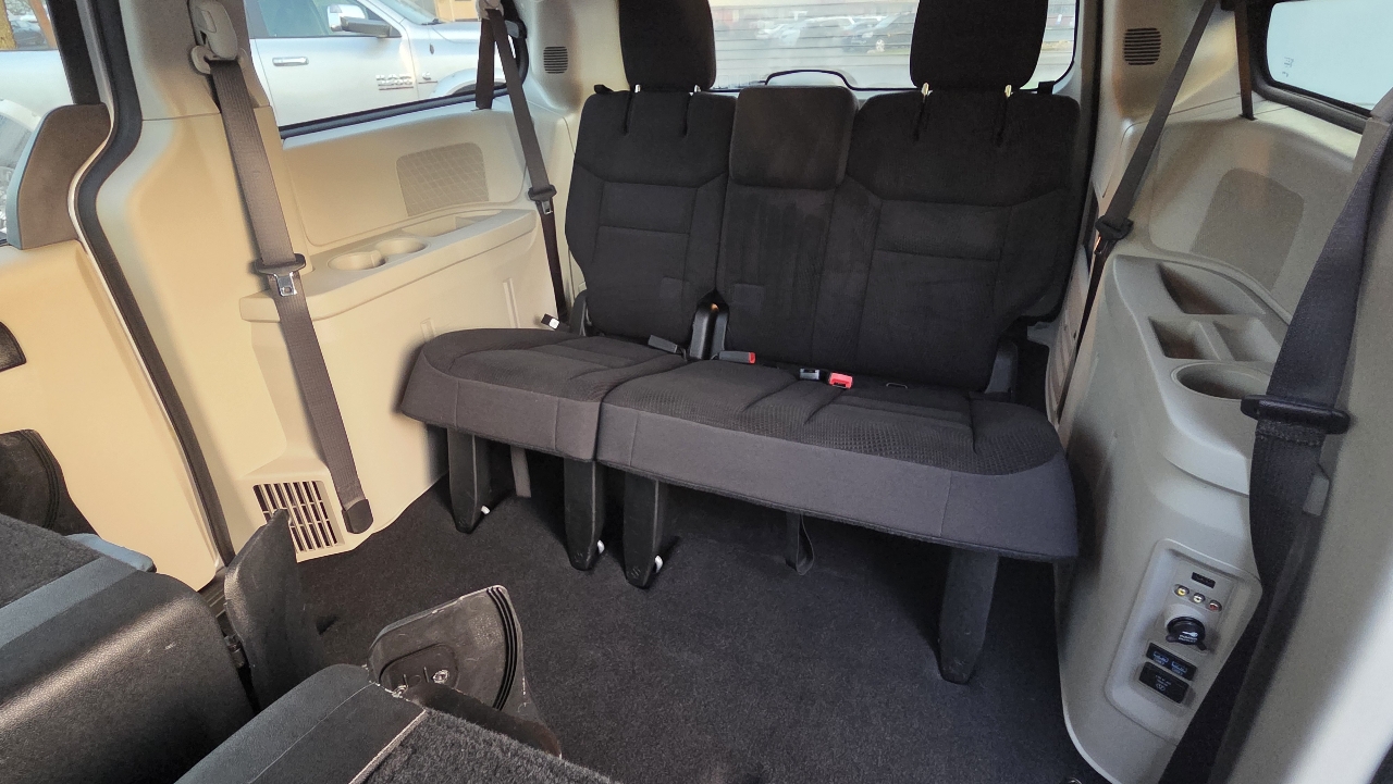 Dodge Grand Caravan SE 2017