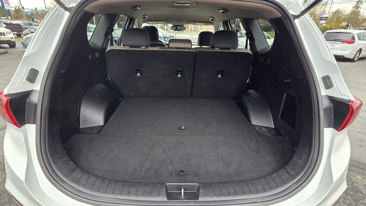 Hyundai Santa Fe SEL 2.4L Auto AWD 2019