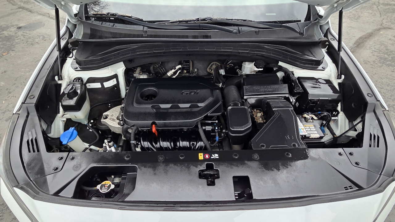 Hyundai Santa Fe SEL 2.4L Auto AWD 2019