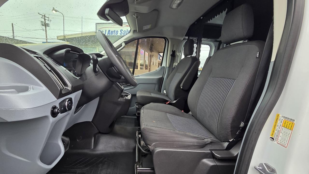 Ford Transit Van T-250 130" Low Rf 9000 GVWR Swing-Out RH Dr 2018