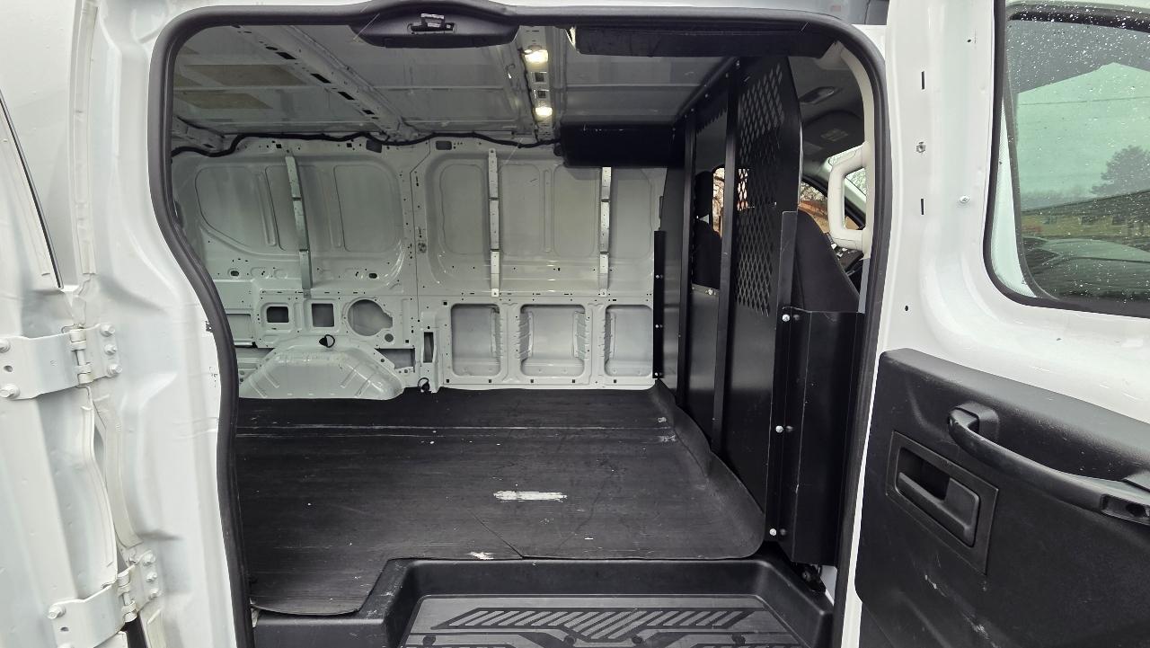 Ford Transit Van T-250 130" Low Rf 9000 GVWR Swing-Out RH Dr 2018