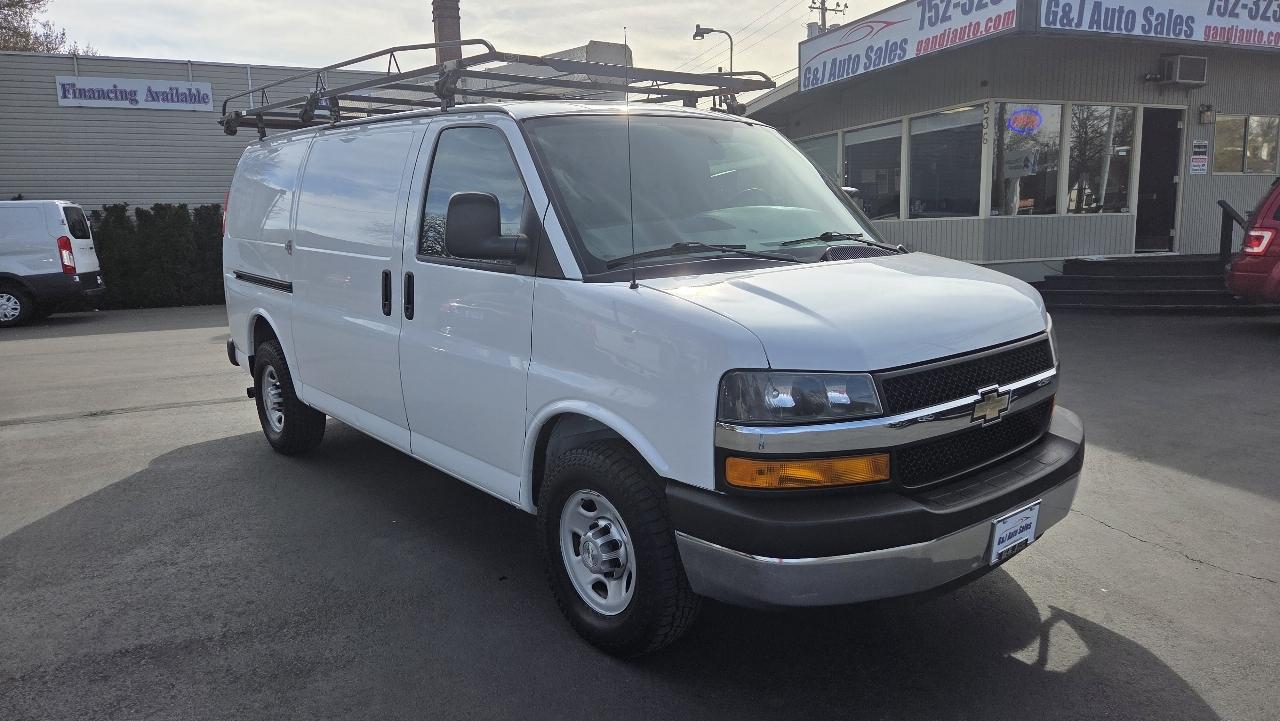 Chevrolet Express Cargo Van RWD 3500 135" 2015