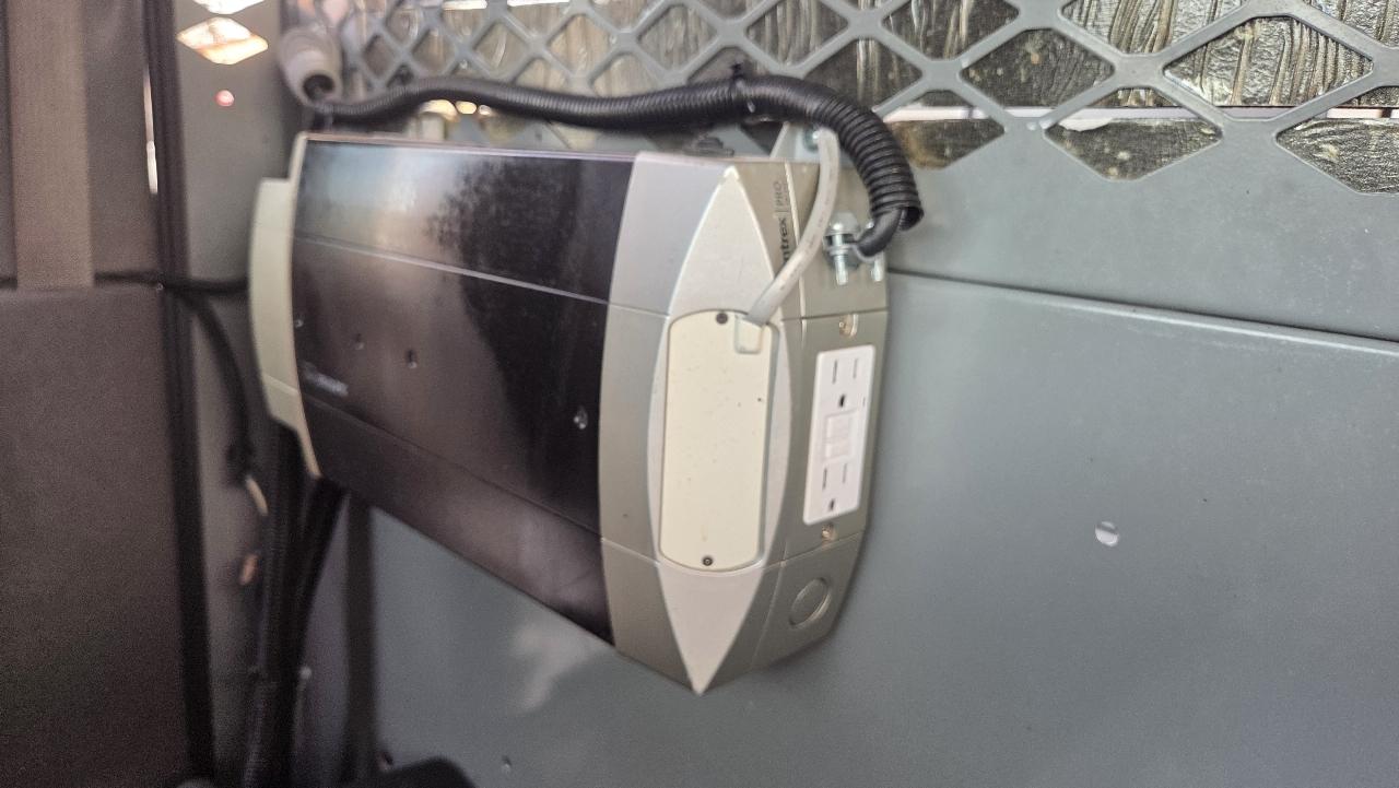 Chevrolet Express Cargo Van RWD 3500 135" 2015