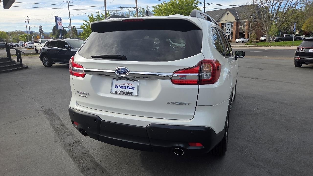 Subaru Ascent Premium 7-Passenger 2022