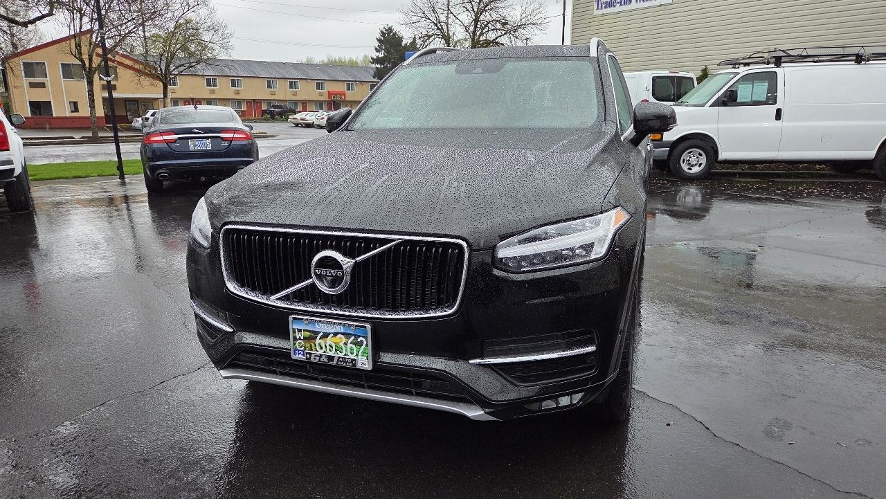 Volvo XC90 T5 AWD 7-Passenger Momentum 2018